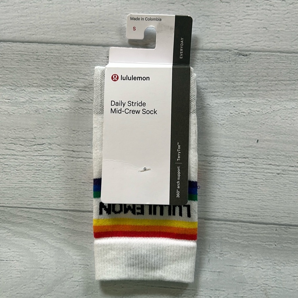 Lululemon Daily Stride Mid-Crew Sock Sz S NWT